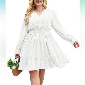 Women’s 18 Plus Size White Dress.